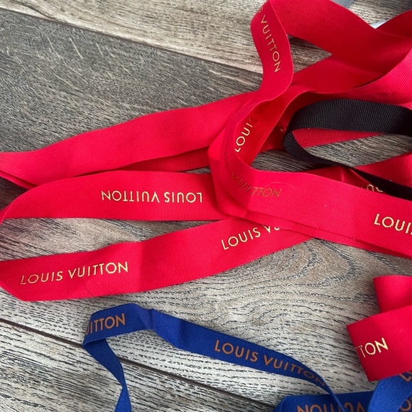Louis Vuitton ribbon authentic - Picture 4 of 5